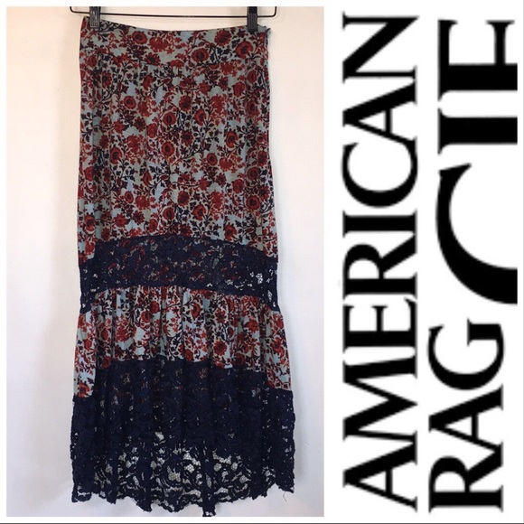 American Rag Dresses & Skirts - American Rag Floral & Lace Skirt
